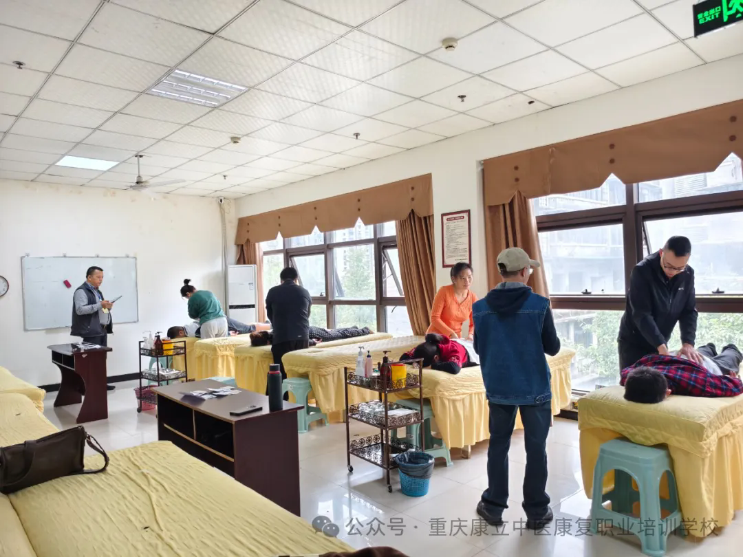 640.webp (1) 640.webp (1)